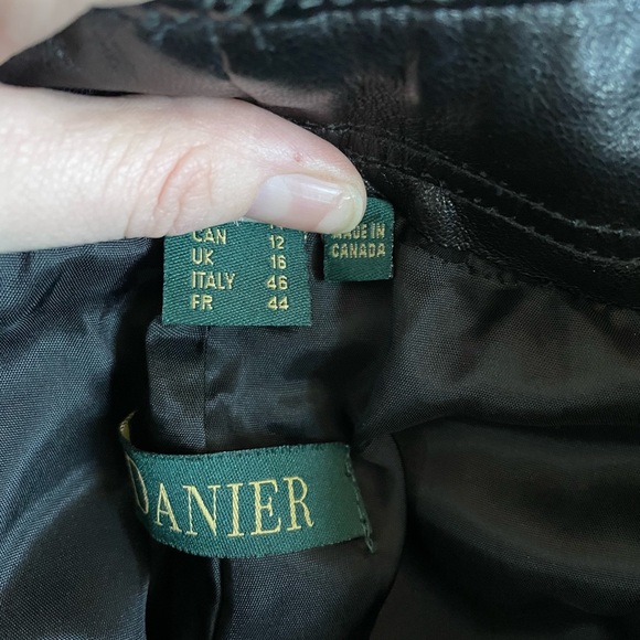 Vintage Danier Black Leather Pants - Picture 4 of 6